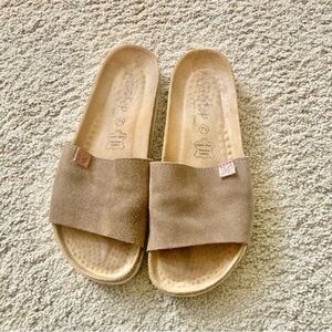 Biostep suede slide sandal for women. 7.5 EUC